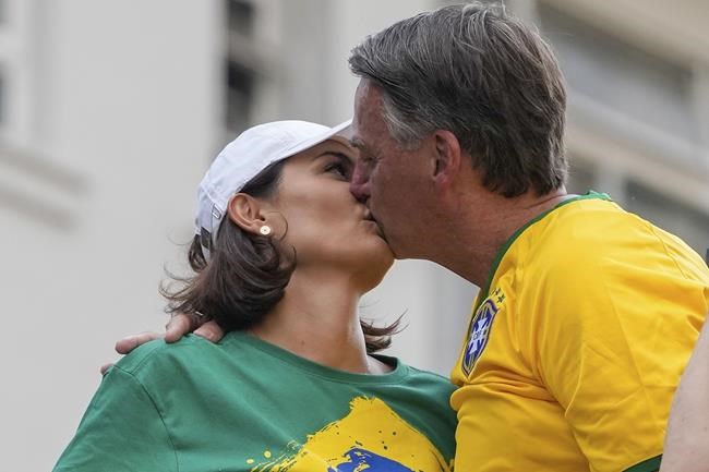 Supporters of Brazil's Bolsonaro stage huge demonstration to defend him amid investigations | iNFOnews.ca Supporters of Brazil's Bolsonaro stage huge demonstration to defend him amid investigations | iNFOnews.ca