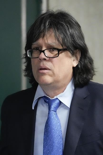 In court, Don Henley recounts the making of the Eagles' megahit 'Hotel California' | iNFOnews.ca