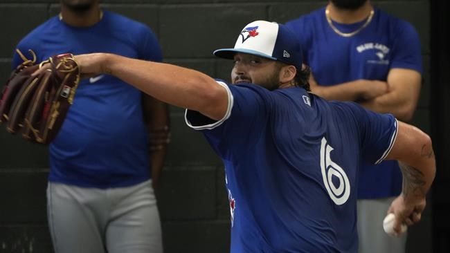 Toronto Blue Jays right-hander Alek Manoah struggles in first pre-season start | iNFOnews.ca