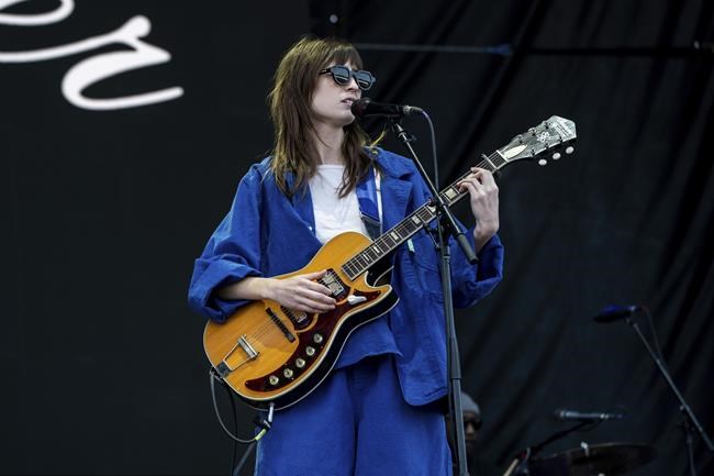 Music Review: Faye Webster's indie 'Underdressed at the Symphony' journeys through a lifetime | iNFOnews.ca