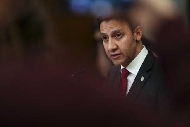 Government says only extreme online hate speech would be probed by human rights body | iNFOnews.ca Government says only extreme online hate speech would be probed by human rights body | iNFOnews.ca
