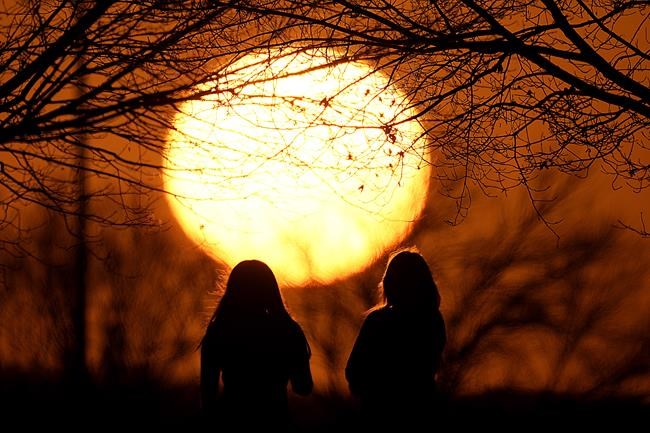 Last month was hottest February ever recorded. It's the ninth-straight broken record | iNFOnews.ca Last month was hottest February ever recorded. It's the ninth-straight broken record | iNFOnews.ca