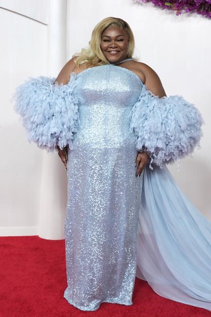 Da’Vine Joy Randolph wins her first Oscar after being a favorite for her work in ‘The Holdovers’ | iNFOnews.ca