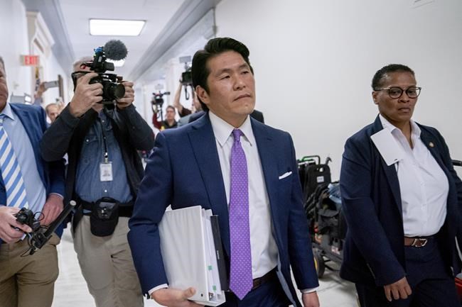 Hur said Biden couldn’t recall when his son died. The interview transcript is more complicated | iNFOnews.ca