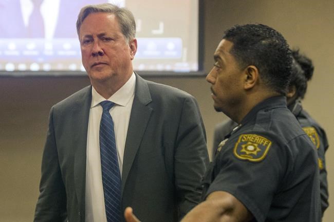 Appeals court overturns convictions of former Georgia officer who fatally shot naked man | iNFOnews.ca Appeals court overturns convictions of former Georgia officer who fatally shot naked man | iNFOnews.ca