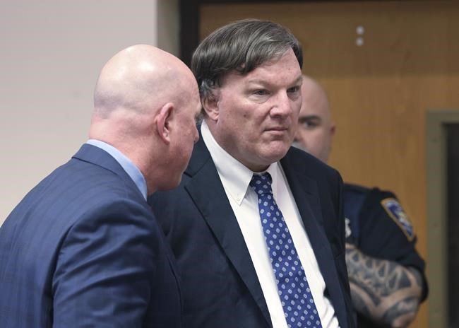 Estranged wife gives Gilgo Beach slaying suspect 'the benefit of the doubt,' visits him in jail | iNFOnews.ca Estranged wife gives Gilgo Beach slaying suspect 'the benefit of the doubt,' visits him in jail | iNFOnews.ca