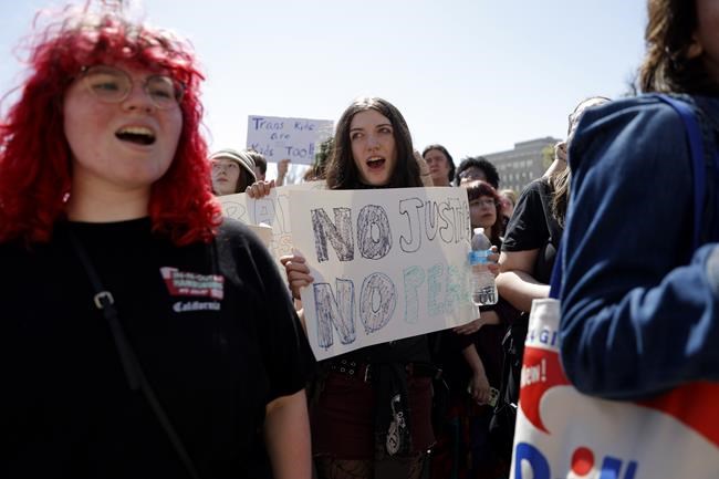 How the death of a nonbinary Oklahoma teenager has renewed scrutiny on anti-trans policies | iNFOnews.ca How the death of a nonbinary Oklahoma teenager has renewed scrutiny on anti-trans policies | iNFOnews.ca