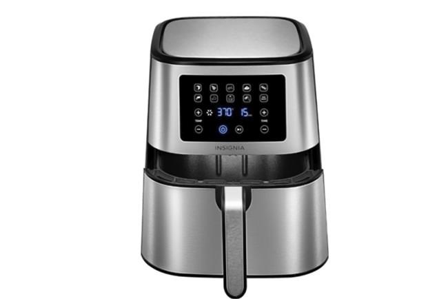 Best Buy recalls over 287,000 air fryers due to overheating issue that can melt or shatter parts | iNFOnews.ca