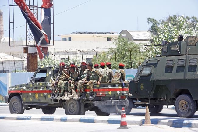 All 5 attackers killed, ending Somalia hotel siege in which 3 soldiers died | iNFOnews.ca