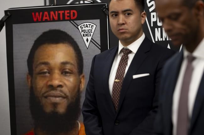 New Mexico authorities detain man in fatal shooting of state police officer | iNFOnews.ca