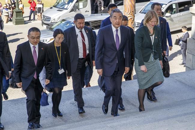 China's foreign minister meets New Zealand counterpart, beginning trip that also includes Australia | iNFOnews.ca