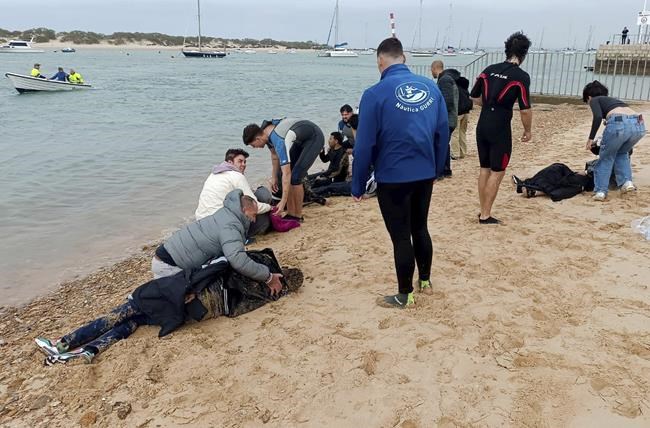 Spanish police arrest 3 people over the deaths of 5 migrants forced out of a smugglers' boat | iNFOnews.ca Spanish police arrest 3 people over the deaths of 5 migrants forced out of a smugglers' boat | iNFOnews.ca