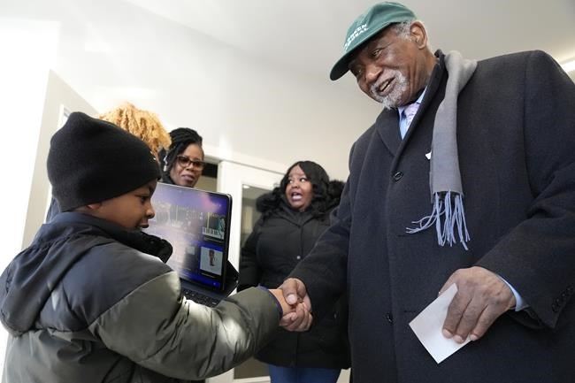Incumbents win big in Illinois primary with Chicago-area Democrats emerging from competitive races | iNFOnews.ca Incumbents win big in Illinois primary with Chicago-area Democrats emerging from competitive races | iNFOnews.ca