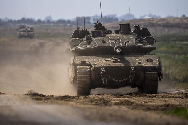 Heavy fighting rages around Gaza's biggest hospital as Israel raids it for a second day | iNFOnews.ca