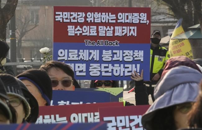 Why are striking doctors in South Korea facing license suspensions and what’s next? | iNFOnews.ca Why are striking doctors in South Korea facing license suspensions and what’s next? | iNFOnews.ca