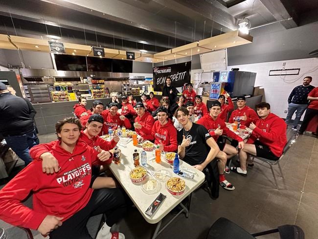 Quebec minister to order probe after complaint about QMJHL English-only playoff garb | iNFOnews.ca Quebec minister to order probe after complaint about QMJHL English-only playoff garb | iNFOnews.ca