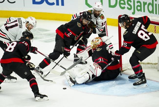 Senators win fourth straight by blanking Blackhawks 2-0 | iNFOnews.ca Senators win fourth straight by blanking Blackhawks 2-0 | iNFOnews.ca