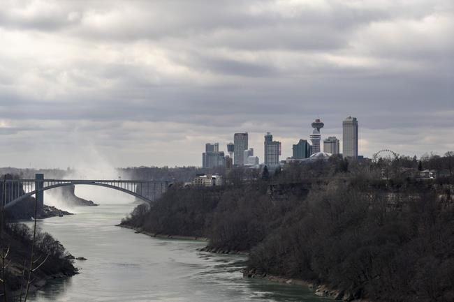 Niagara region declares state of emergency to prepare for influx of eclipse viewers | iNFOnews.ca