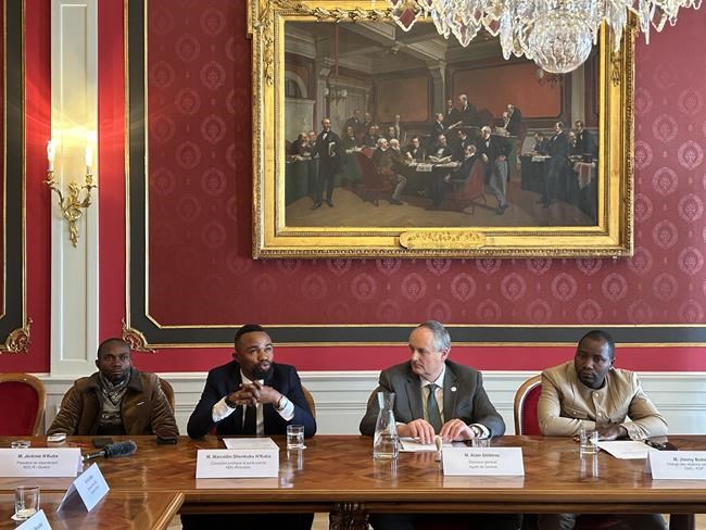 As conflict worsens in eastern Congo, 2 armed groups pledge to respect civilians | iNFOnews.ca As conflict worsens in eastern Congo, 2 armed groups pledge to respect civilians | iNFOnews.ca