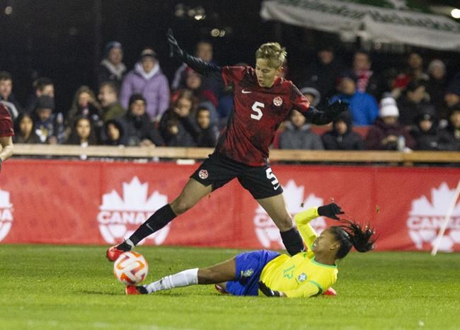 Injured Quinn, Smith drop out of Canada women's roster for SheBelieves Cup | iNFOnews.ca