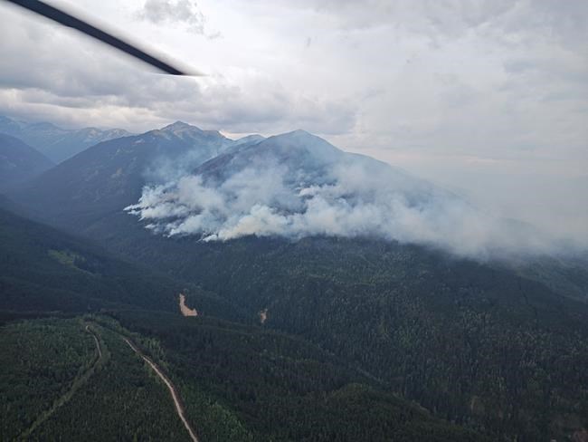 B.C. lifts last 'wildfire of note' designation as number of blazes drops below 300 | iNFOnews.ca B.C. lifts last 'wildfire of note' designation as number of blazes drops below 300 | iNFOnews.ca