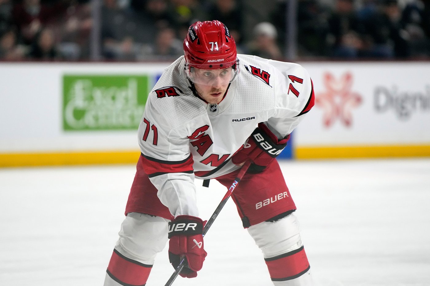 Carolina Hurricanes forward Jesper Fast retires after missing season with neck injury | iNFOnews.ca