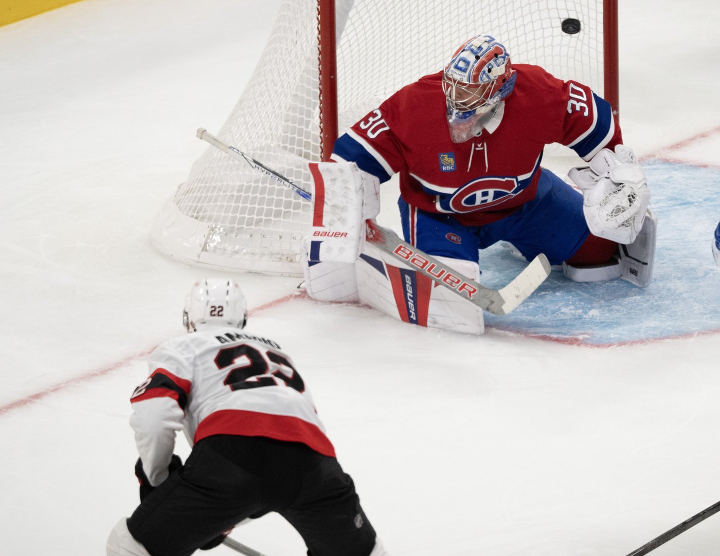 Senators score four power-play goals to edge Canadiens 4-3 | iNFOnews.ca
