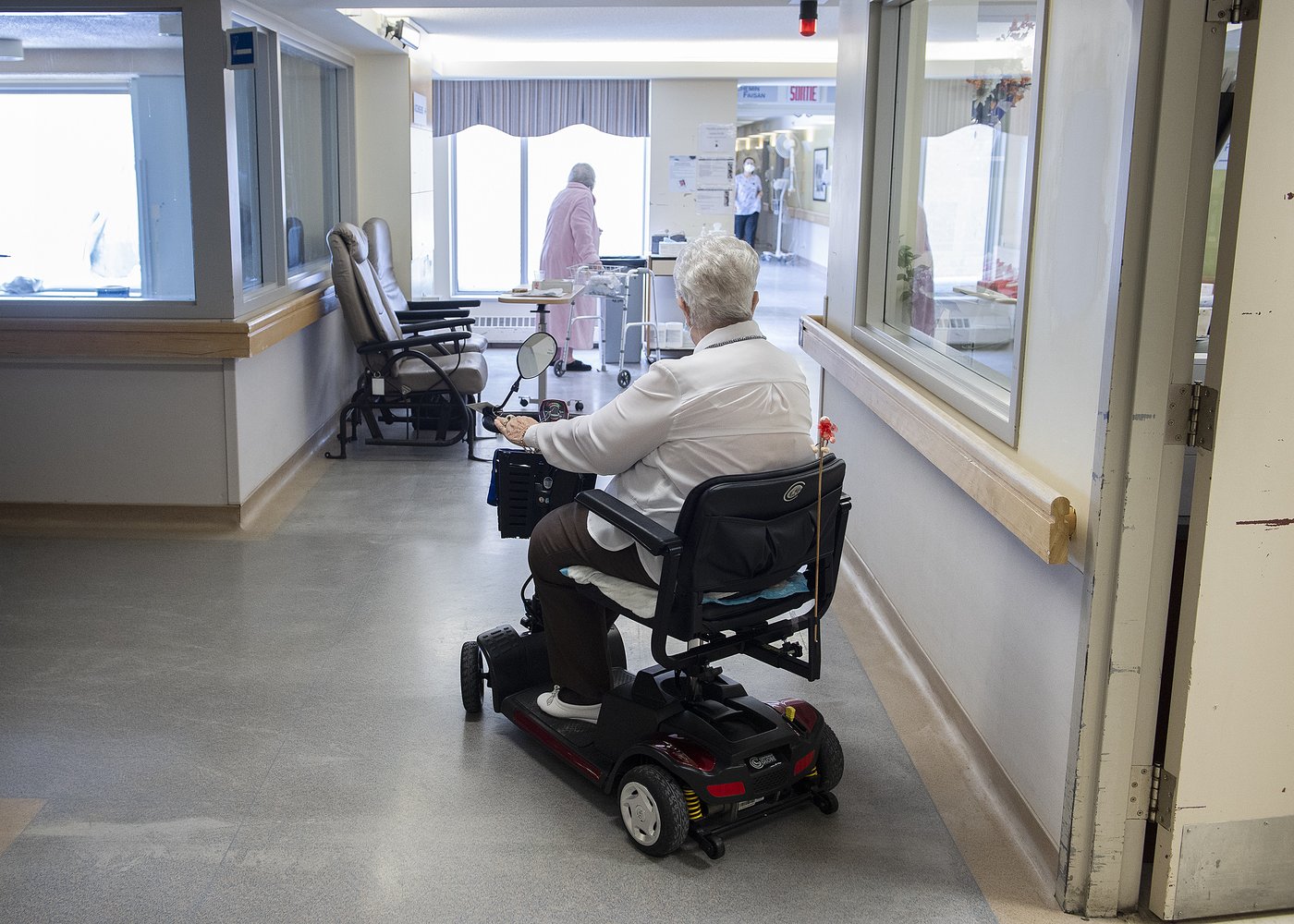Health-care costs will rise significantly as population ages, says new report | iNFOnews.ca Health-care costs will rise significantly as population ages, says new report | iNFOnews.ca