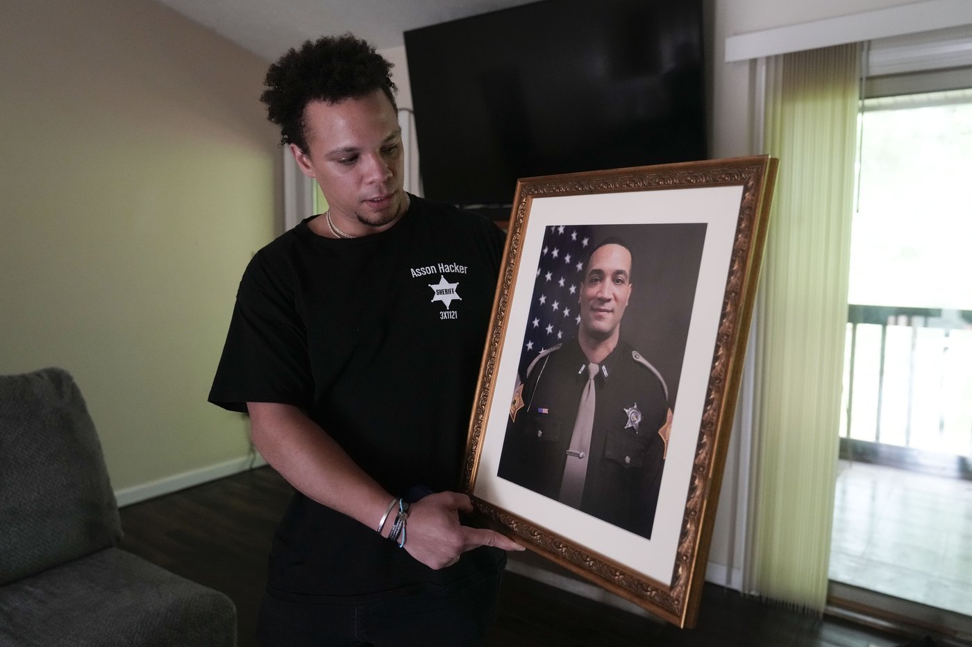 A series of deaths and the 'Big Fight': Uncovering police force in one Midwestern city | iNFOnews.ca A series of deaths and the 'Big Fight': Uncovering police force in one Midwestern city | iNFOnews.ca
