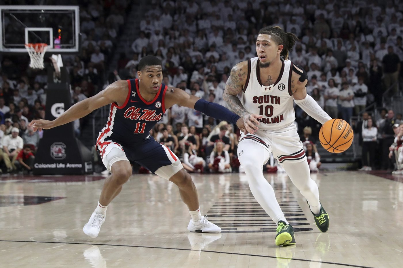 No. 24 Ole Miss opens Beard's second season armed with Murrell and only second preseason ranking | iNFOnews.ca No. 24 Ole Miss opens Beard's second season armed with Murrell and only second preseason ranking | iNFOnews.ca