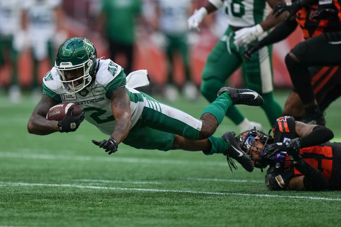 Roughriders sign star receiver/returner Mario Alford to contract extension | iNFOnews.ca