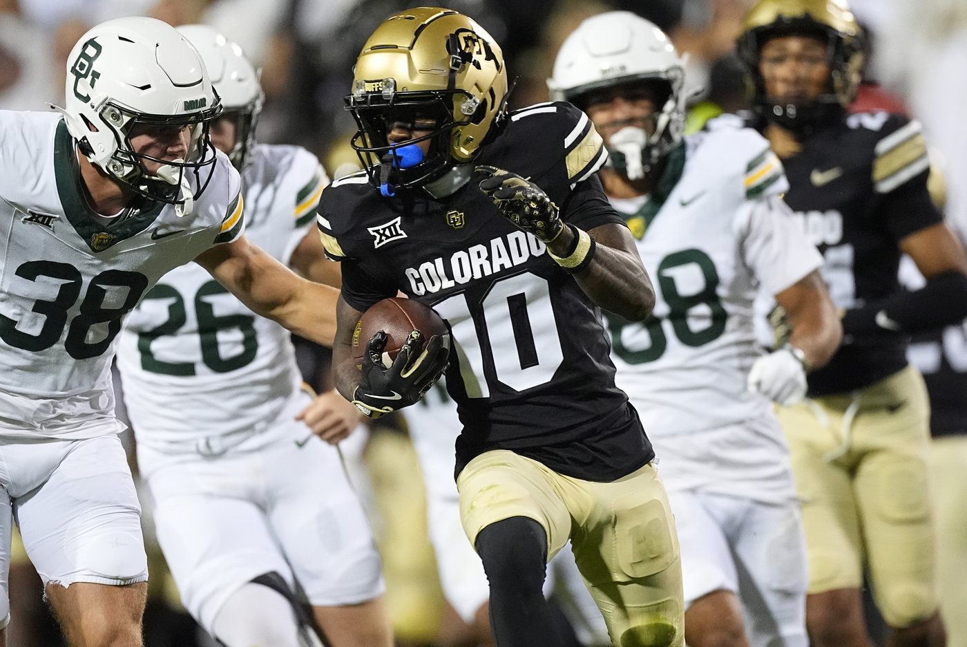 Sanders connects with Wester on Hail Mary in regulation, Colorado beats Baylor 38-31 in overtime | iNFOnews.ca Sanders connects with Wester on Hail Mary in regulation, Colorado beats Baylor 38-31 in overtime | iNFOnews.ca