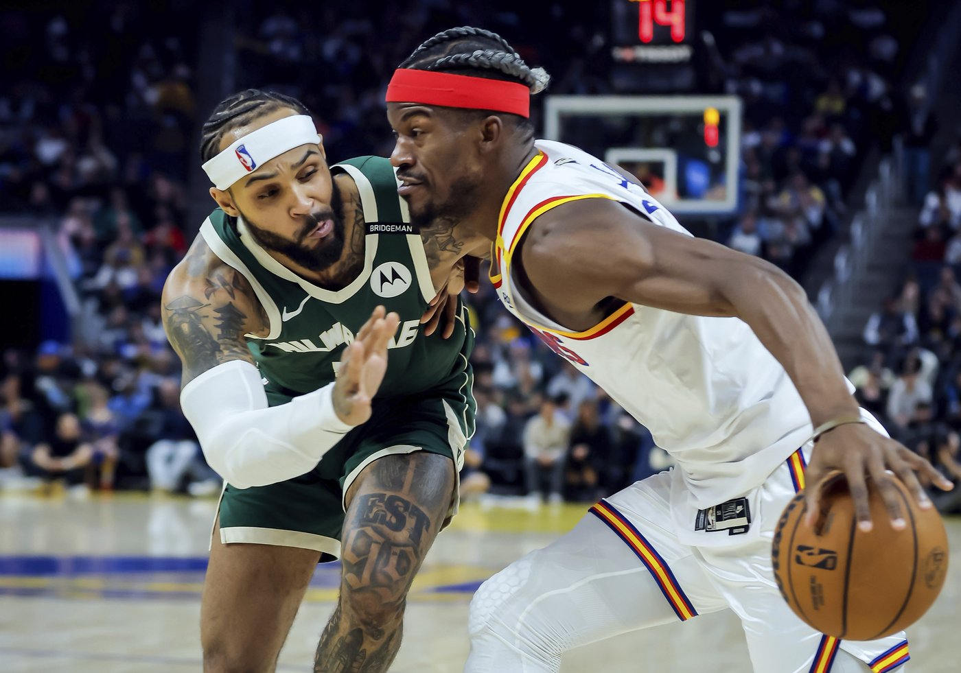 Butler scores 24 and Warriors win without Curry, 104-93 over Bucks | iNFOnews.ca