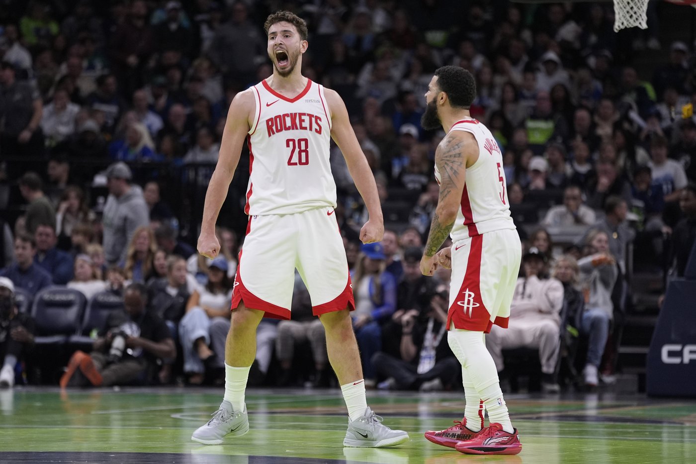 Sengun records triple-double and Rockets beat Wolves 117-111 in OT to clinch NBA Cup group | iNFOnews.ca