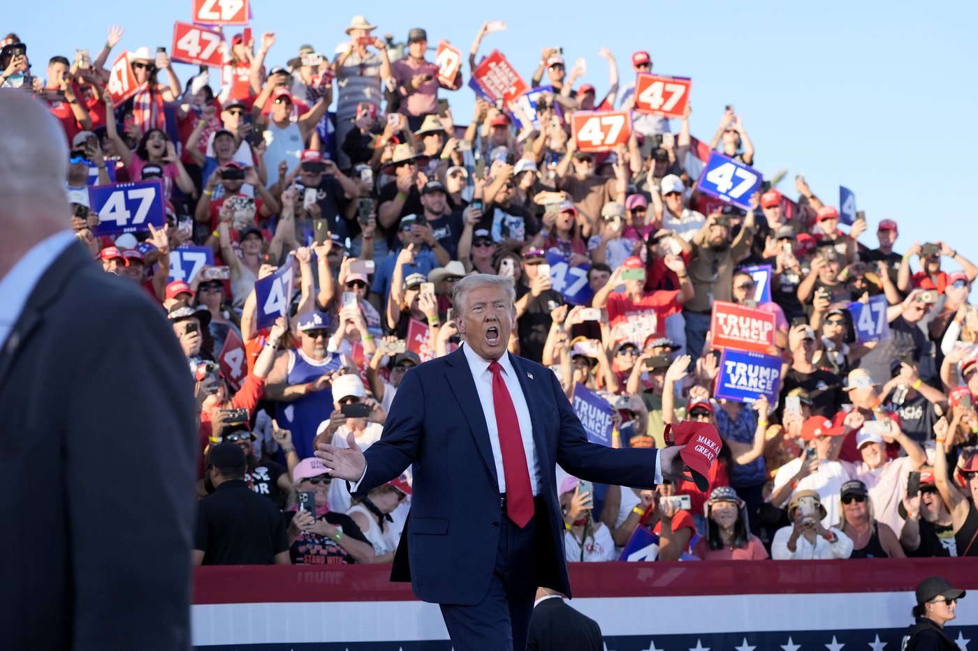 Donald Trump holds a rally in California, a state he's almost certain to lose | iNFOnews.ca Donald Trump holds a rally in California, a state he's almost certain to lose | iNFOnews.ca