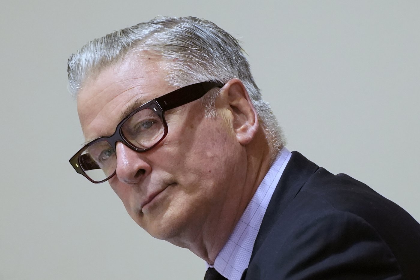 Judge dismisses lawsuit filed by Alec Baldwin for malicious prosecution in fatal 'Rust' set shooting | iNFOnews.ca
