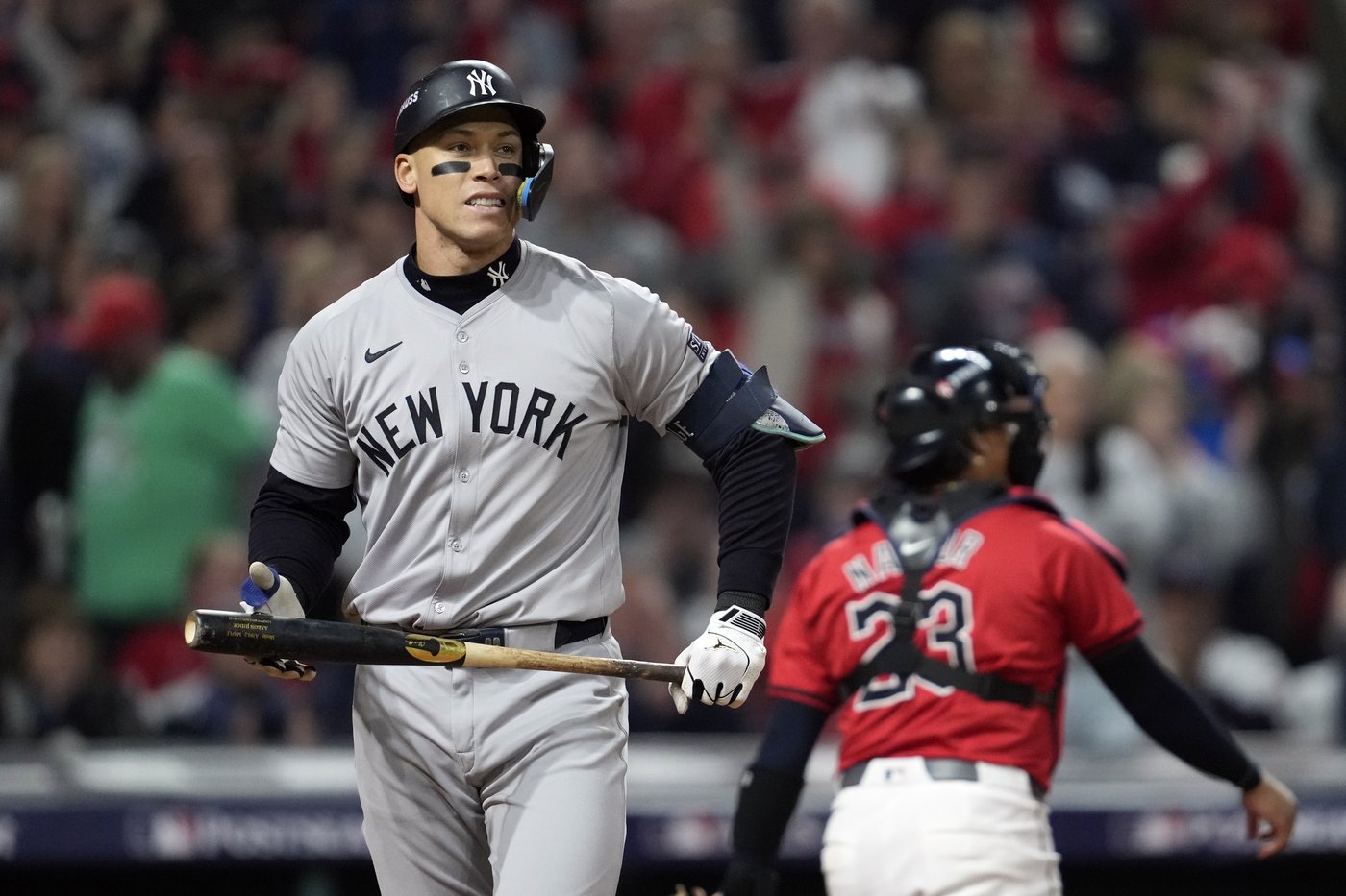 Juan Soto's 3-run homer in 10th sends Yankees past Guardians 5-2 and into World Series for 41st time | iNFOnews.ca