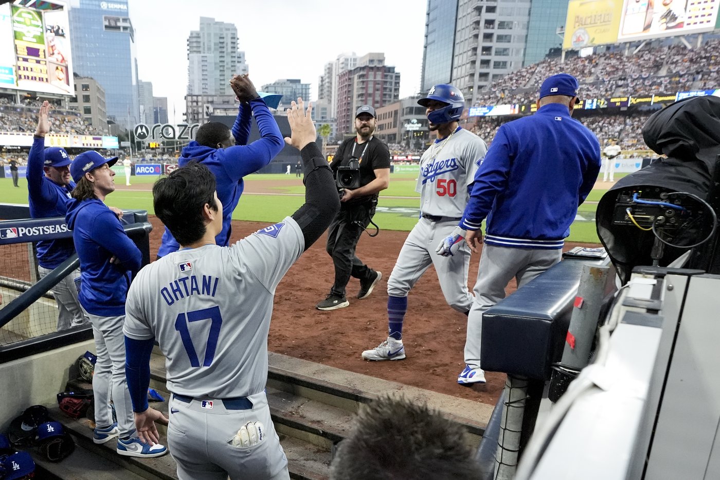 Betts and Ohtani help the Dodgers stay alive in NLDS with 8-0 win vs the Padres | iNFOnews.ca Betts and Ohtani help the Dodgers stay alive in NLDS with 8-0 win vs the Padres | iNFOnews.ca
