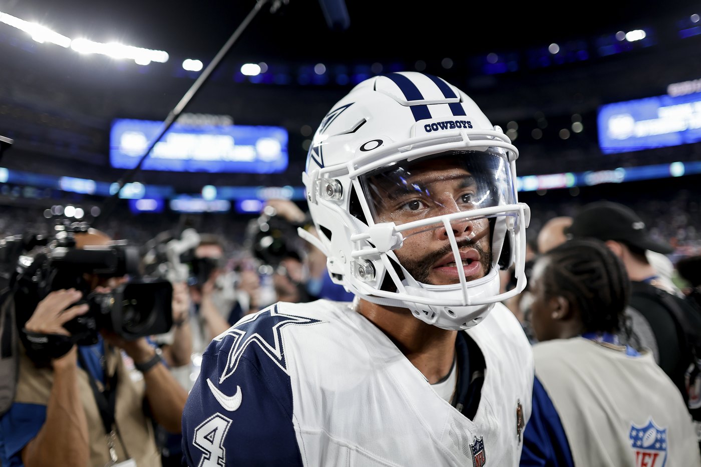 Dak Prescott throws 2 TD passes and Cowboys win 7th straight over Giants, 20-15 | iNFOnews.ca Dak Prescott throws 2 TD passes and Cowboys win 7th straight over Giants, 20-15 | iNFOnews.ca