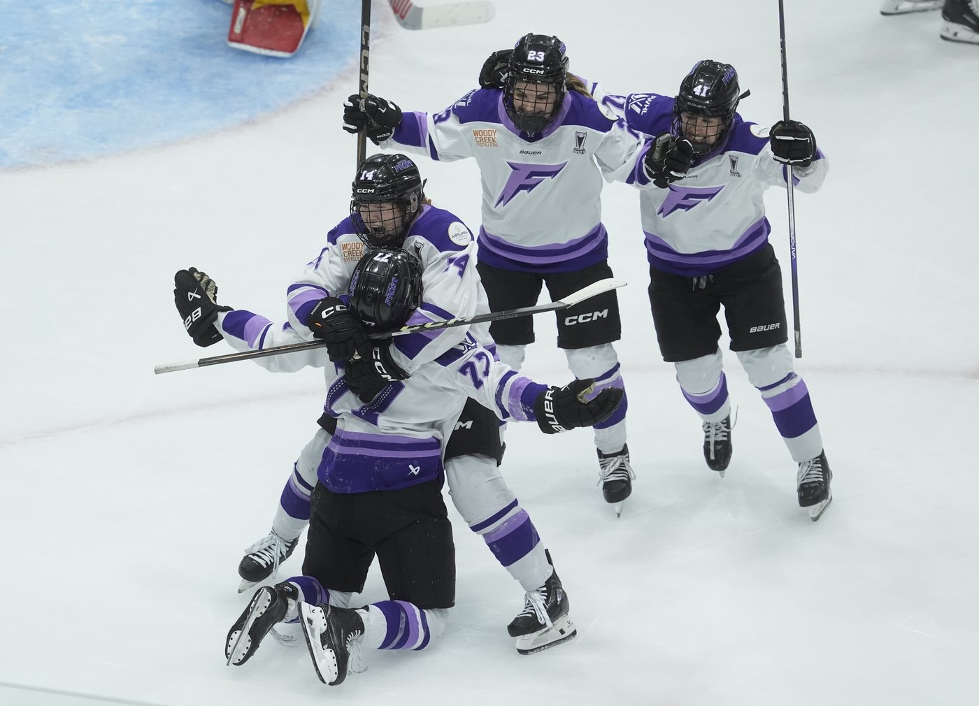 Curl-Salemme scores tying goal, OT winner as Frost even PWHL final against Charge | iNFOnews.ca Curl-Salemme scores tying goal, OT winner as Frost even PWHL final against Charge | iNFOnews.ca