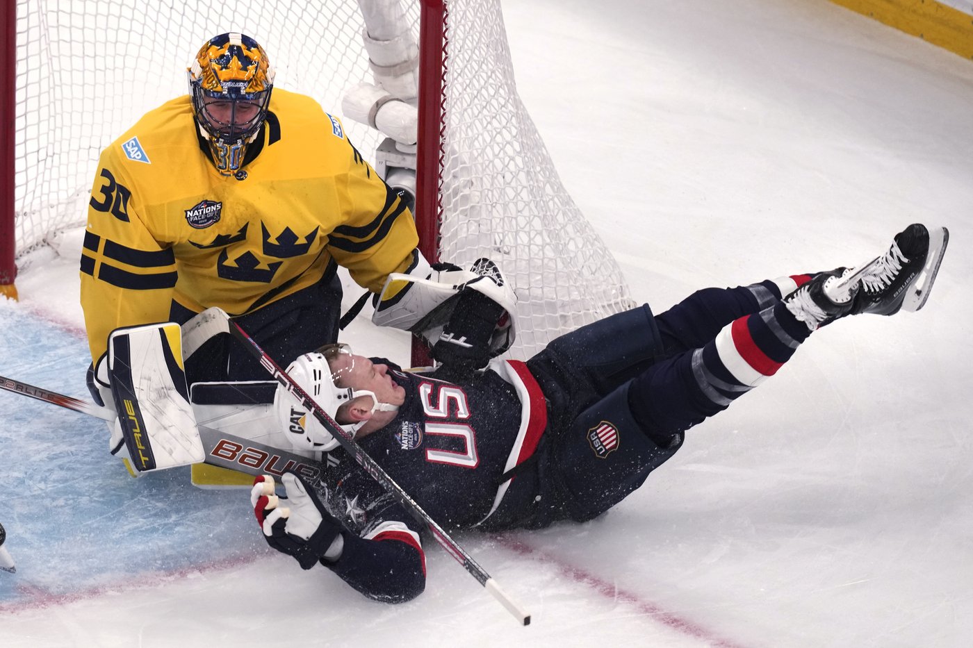 Bruins D McAvoy had 'significant injury' in right shoulder. He also developed an infection | iNFOnews.ca Bruins D McAvoy had 'significant injury' in right shoulder. He also developed an infection | iNFOnews.ca