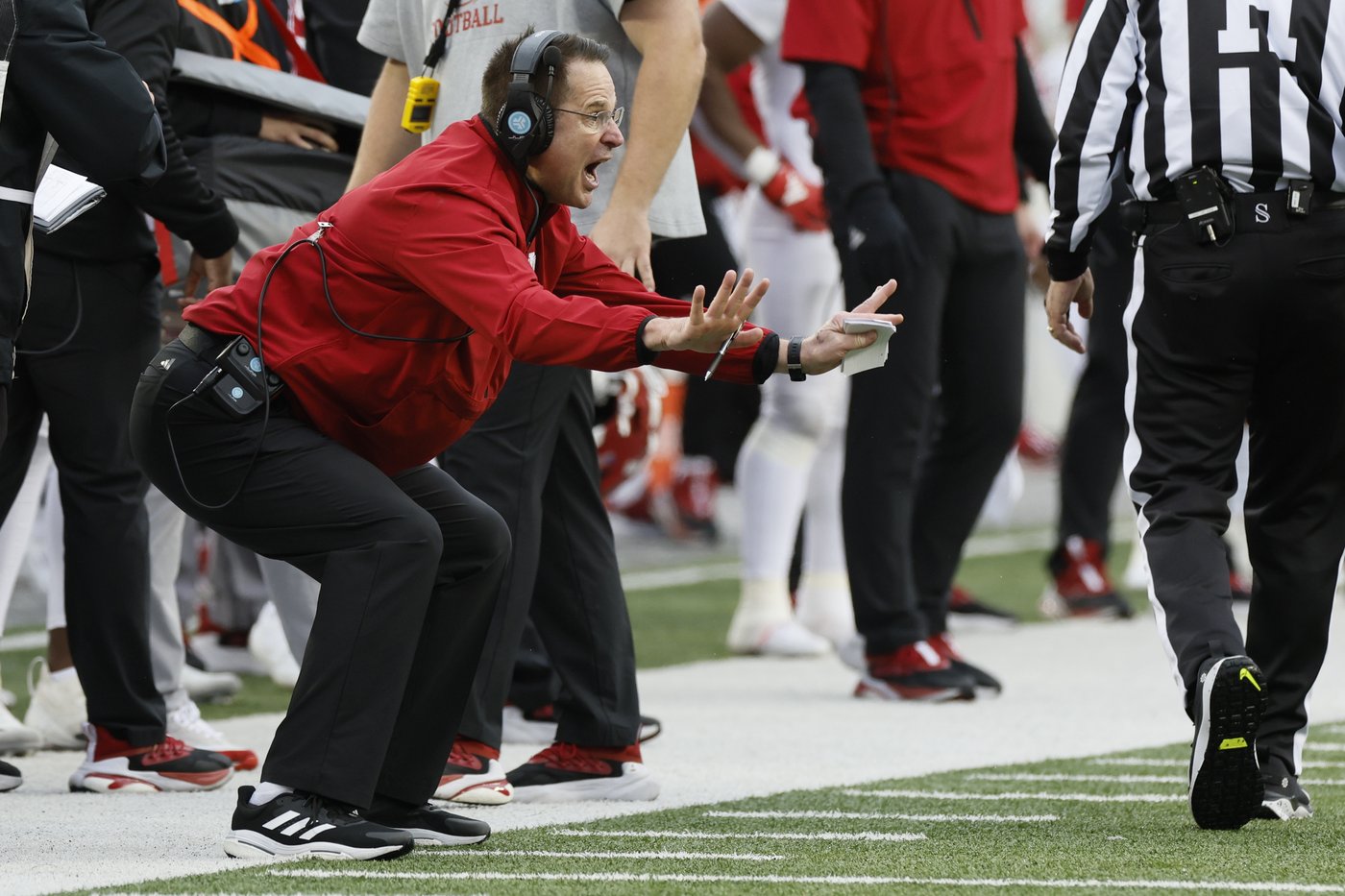 Curt Cignetti named AP Coach of the Year after leading a remarkable turnaround at Indiana | iNFOnews.ca