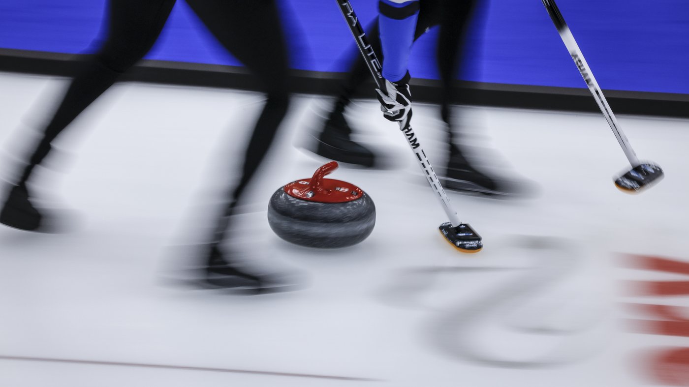 Rock League walks back travel plans for pro curling startup, won't go overseas | iNFOnews.ca Rock League walks back travel plans for pro curling startup, won't go overseas | iNFOnews.ca
