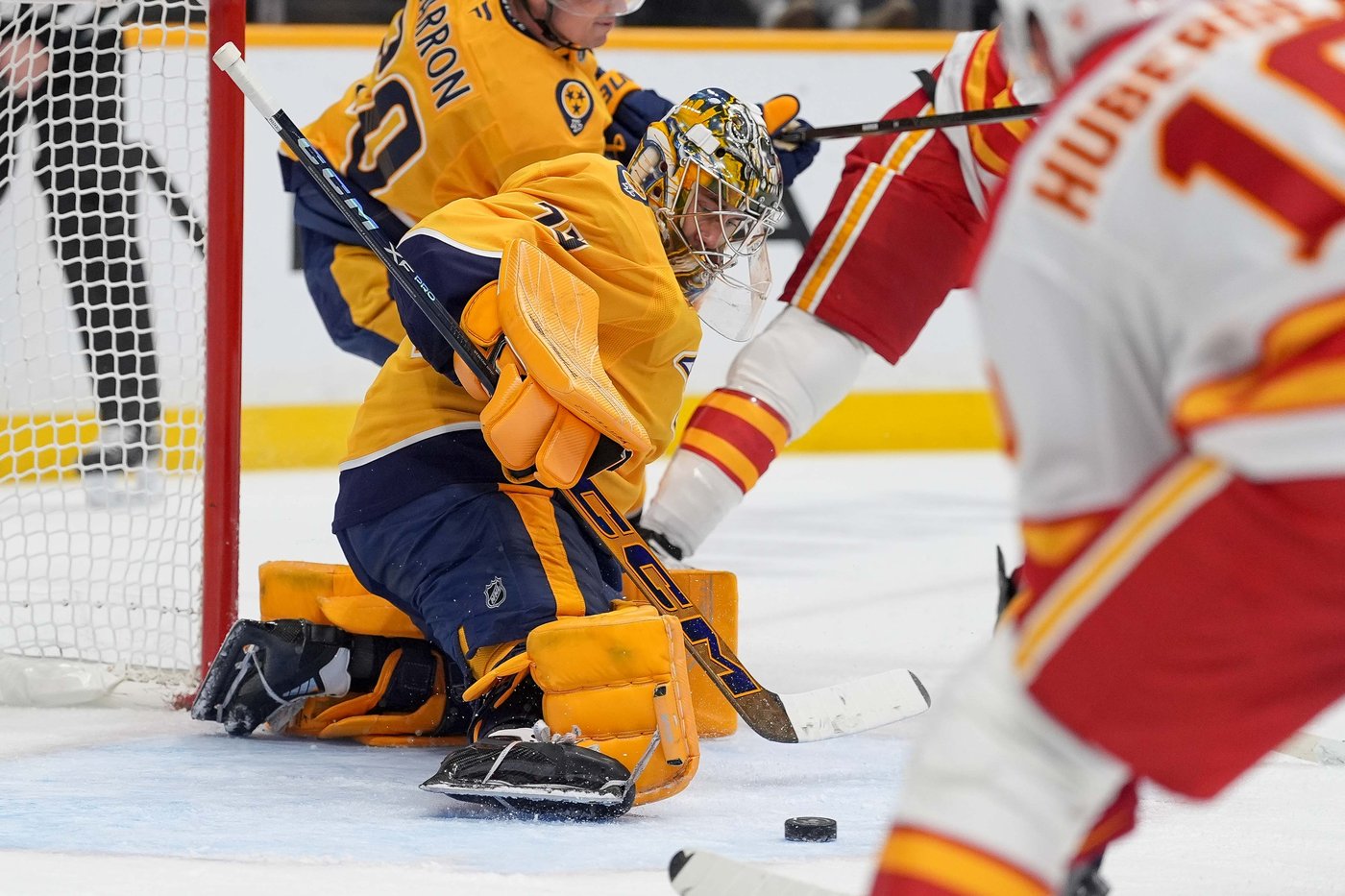 Michael Bunting leads the Nashville Predators past the Calgary Flames 4-2 | iNFOnews.ca Michael Bunting leads the Nashville Predators past the Calgary Flames 4-2 | iNFOnews.ca