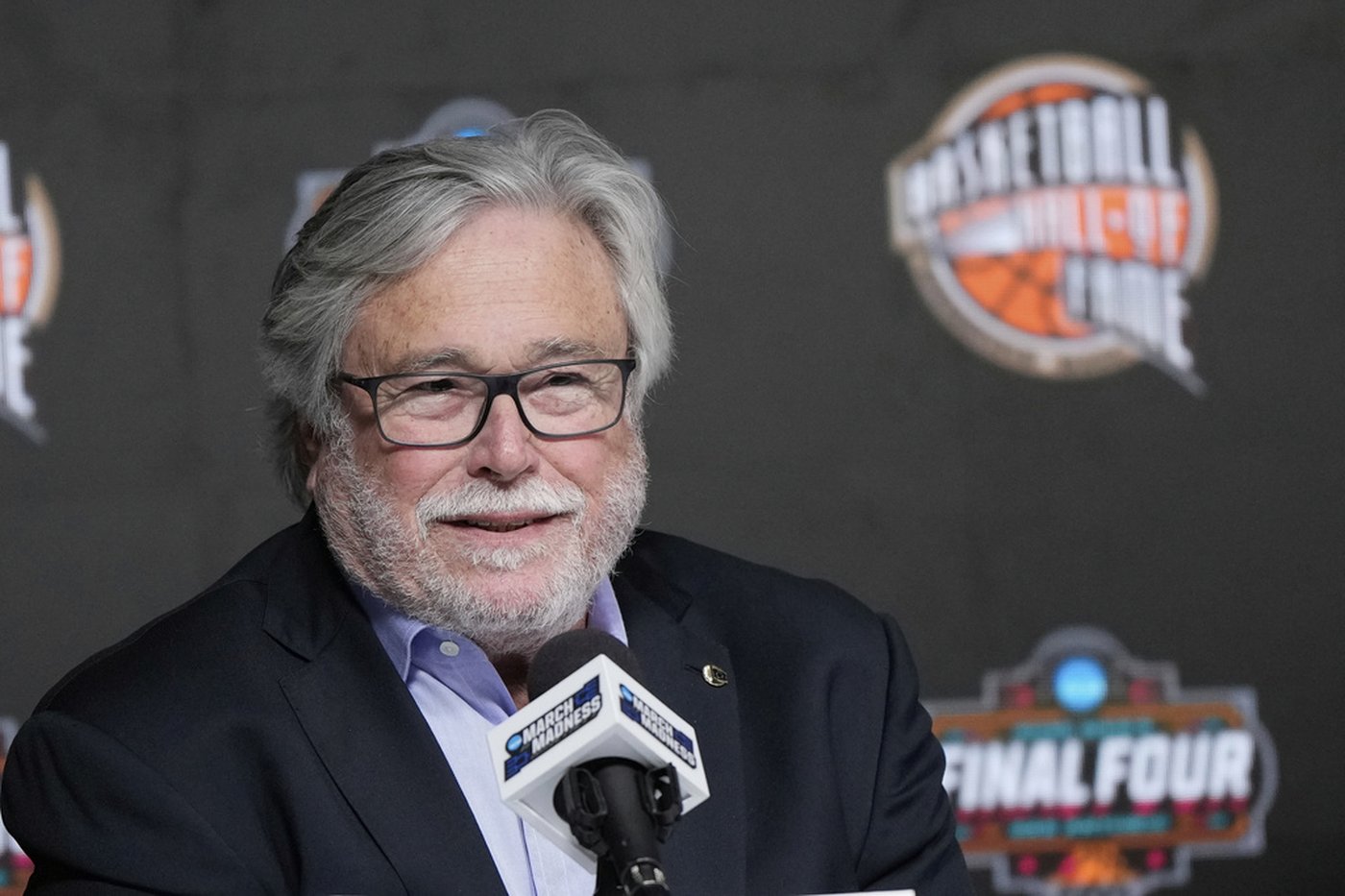 Heat owner Micky Arison never sought the spotlight. The Basketball Hall of Fame called anyway | iNFOnews.ca Heat owner Micky Arison never sought the spotlight. The Basketball Hall of Fame called anyway | iNFOnews.ca
