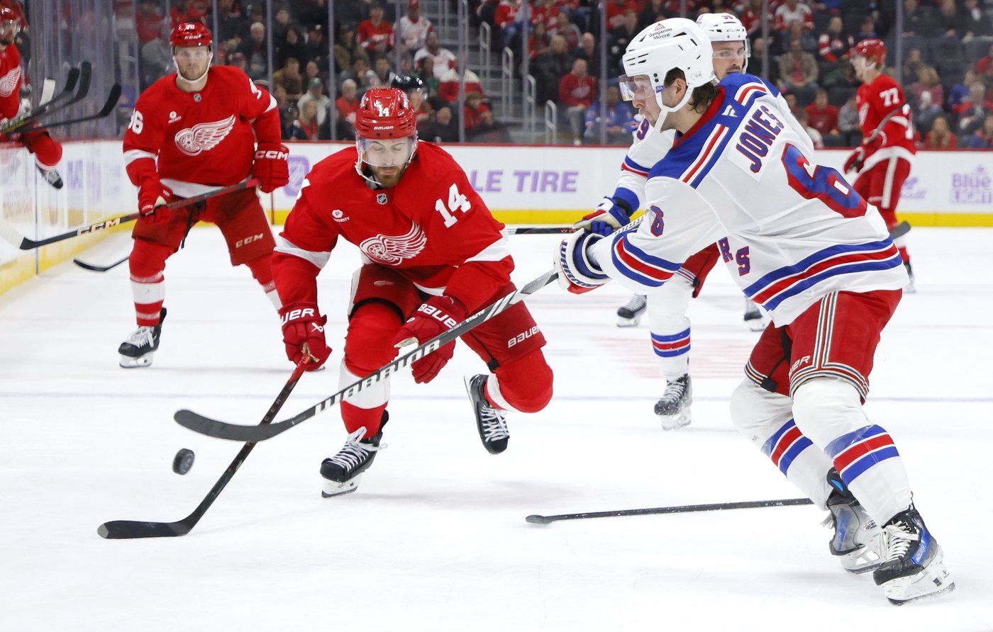 Panarin has goal and assist, Quick gets 61st career shutout as Rangers beat Red Wings 4-0 | iNFOnews.ca Panarin has goal and assist, Quick gets 61st career shutout as Rangers beat Red Wings 4-0 | iNFOnews.ca