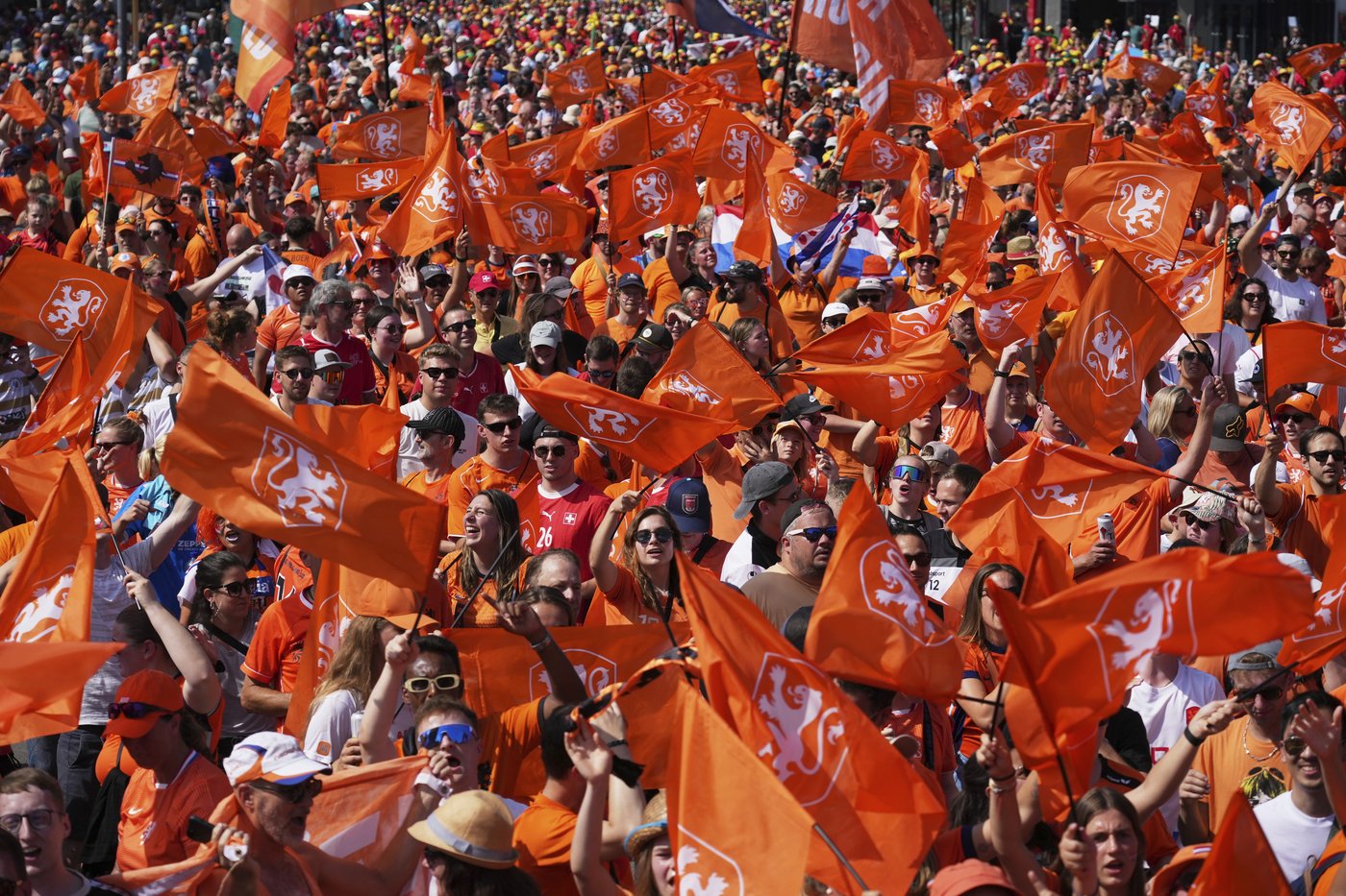 Euro 2025: Netherlands sparked by Miedema's 100th goal beats Wales | iNFOnews.ca Euro 2025: Netherlands sparked by Miedema's 100th goal beats Wales | iNFOnews.ca