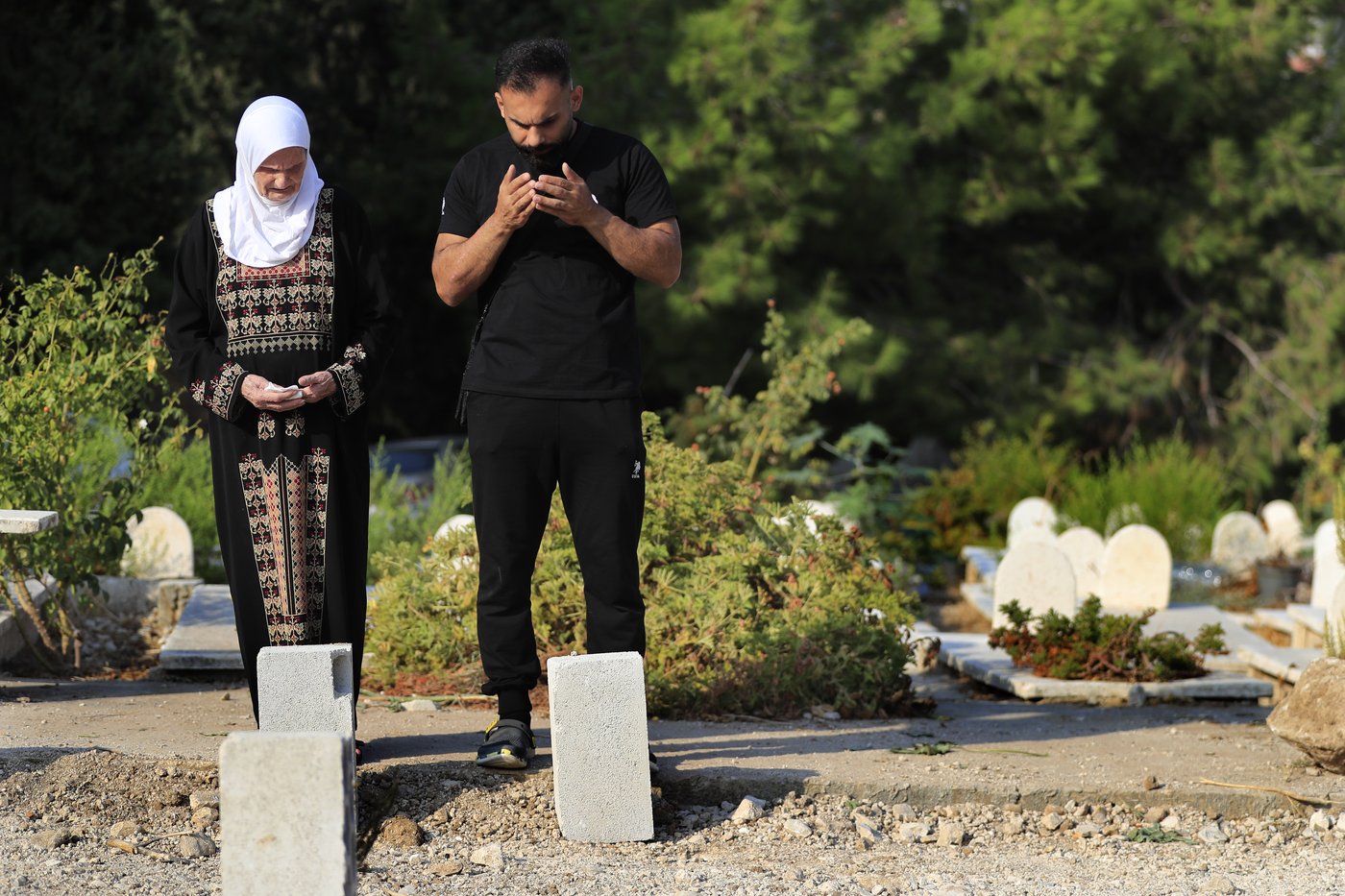 A Lebanese family was holding a Sunday gathering when an Israeli strike toppled their building | iNFOnews.ca A Lebanese family was holding a Sunday gathering when an Israeli strike toppled their building | iNFOnews.ca