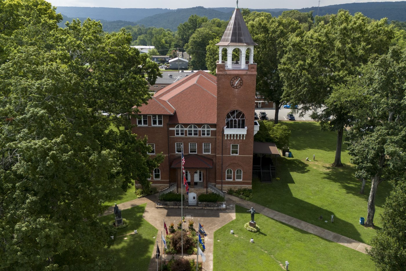 A century after a man was convicted of teaching evolution, the debate on religion in schools rages | iNFOnews.ca A century after a man was convicted of teaching evolution, the debate on religion in schools rages | iNFOnews.ca