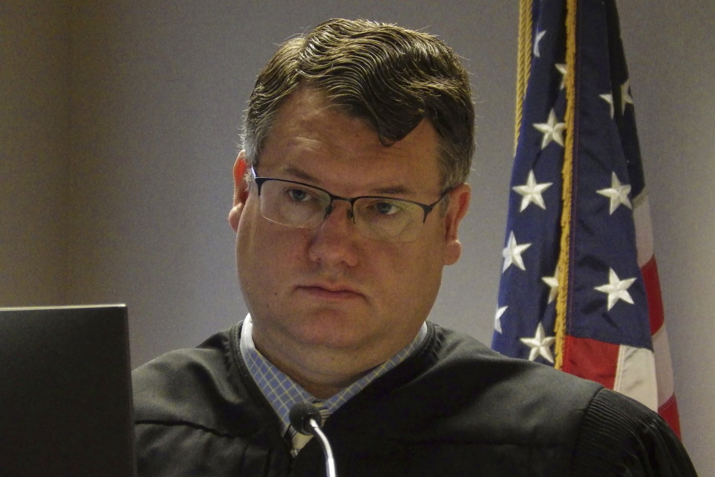 Judge upholds North Dakota's ban on gender-affirming care for kids | iNFOnews.ca